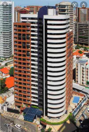 Flat no Mercure Meireles